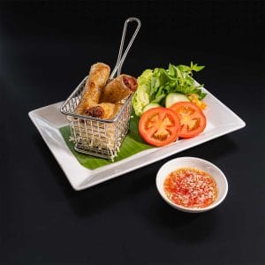 028 해산물 및 돼지고기가 들어간 튀긴 스프링롤 (짜조)